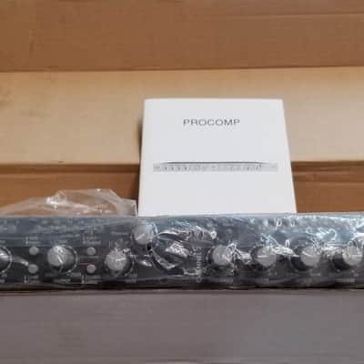 Wharfedale Pro Procomp Two Channel Compressor Limiter/Gate new in box image 3
