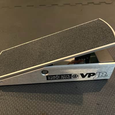 Ernie Ball Vp Jr. 2000s - Silver image 1
