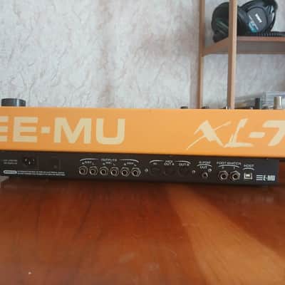 E-MU Systems XL-7 Command Station 128-Voice Synthesizer 2001 - Yellow / Black image 3