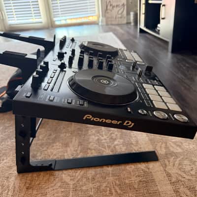 Pioneer DDJ-RR - rekordbox DJ Controller 2010s - Black image 3