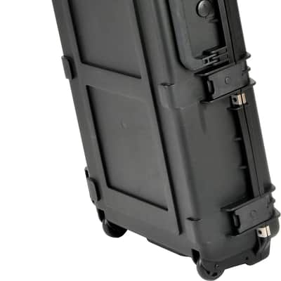 SKB 3i-4217-30 iSeries ATA TSA Molded Classical/Thinline Acoustic Guitar Hard Case, Black image 6