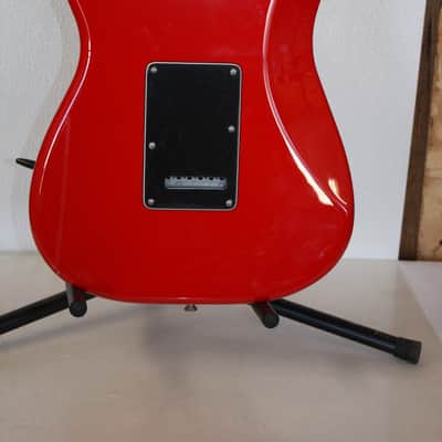 2022 Fender Limited Edition Player Stratocaster Ferrari Red With Gig Bag image 8