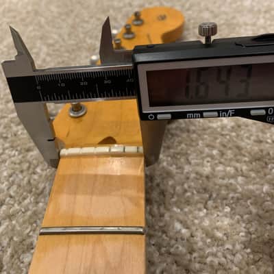 Fender Stratocaster Strat Neck 'Standard Soft V' Profile image 16