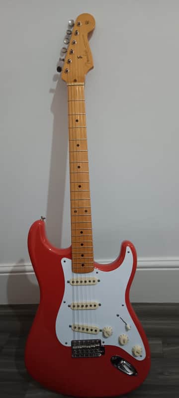 Fender Stratocaster 2010 - Fiesta red image 1