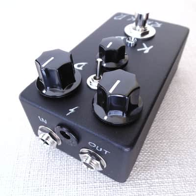 Rawk D King of Blues  Bluesbreaker Point To Point Clone Overdrive Booster Effects Pedal image 5