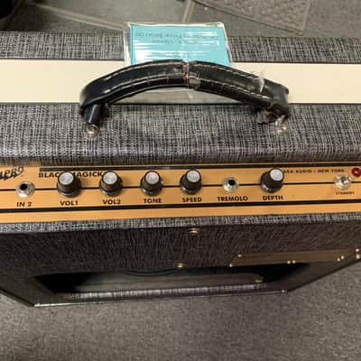 Supro 1695T Black Magick 25-Watt 1x12" Guitar Combo 2016 - Present - Black Rhino image 7