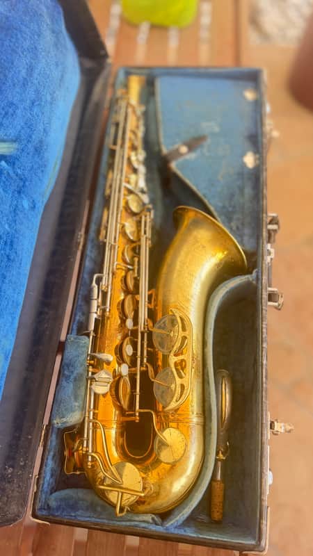 King Super 20 Tenor sax