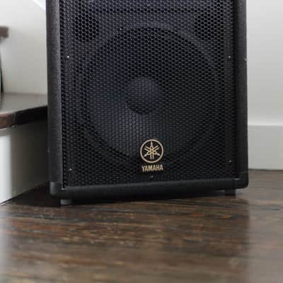 Yamaha BR12 500-Watt 2-Way 12" Passive Loudspeaker 2011 - Present - Black image 1