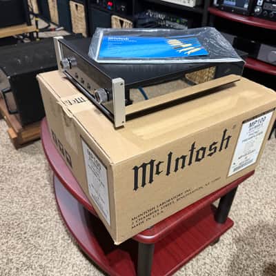 Mcintosh MP100 Phono Preamp in pristine condition image 10