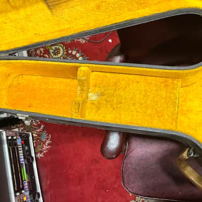 Victoria Dreadnought Hardshell Acoustic Guitar Case Yellow Lined 1960s image 9