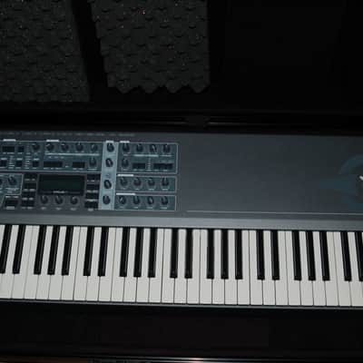 Access Virus TI2 61-Key Digital Synthesizer 2009 - 2023 - Black