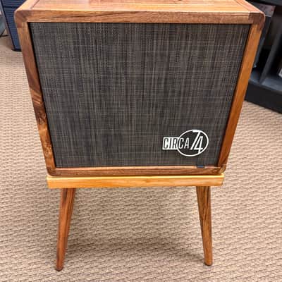 Taylor Circa 74 150-Watt 1 x 10” Koa Acoustic Guitar Amplifier image 3