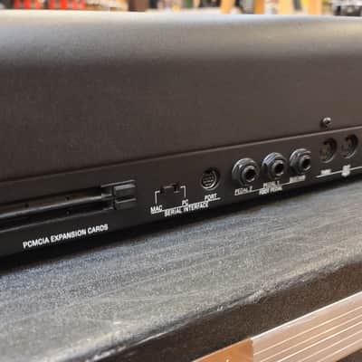 Alesis QS8 88-Key Synth with Hardshell Case image 7