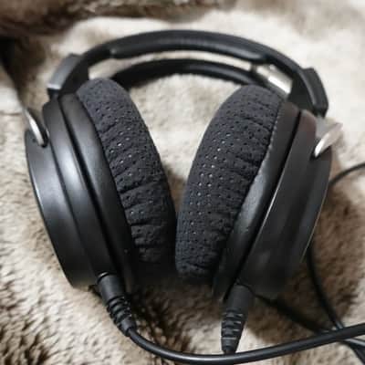 Shure SRH1540 Professional Closed Back Studio Headphones 2010s - Black image 5