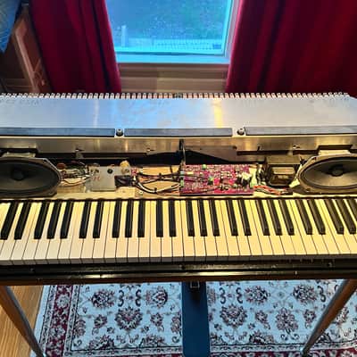 Wurlitzer 200 Electric Piano - Completely Restored image 4