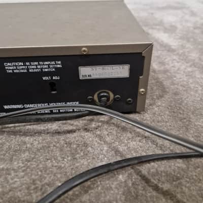 Technics ST-8011L Tuner - Analog Precision - Very Good w/ Original Box & Power Cable image 12