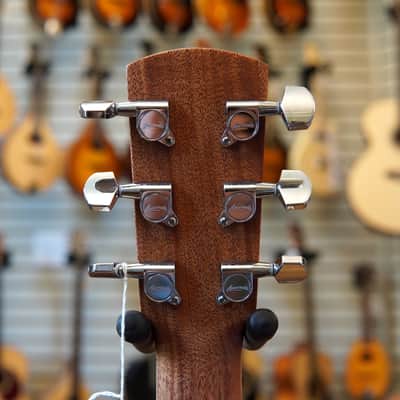 Larrivee USA 00-03 Recording Series Sitka Spruce/Mahogany Acoustic Guitar w/Hard Case image 8