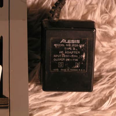 Immagine Alesis HR-16 BOITE A RYTHME  Années 80' - 5
