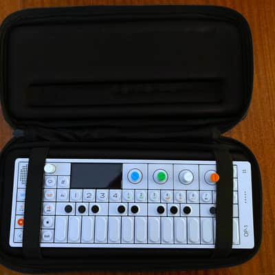 Teenage Engineering OP-1 Portable Synthesizer Workstation 2011 - Present - White image 5