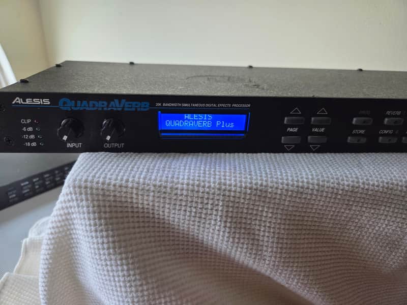 Alesis Quadraverb Plus