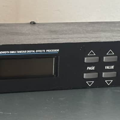 Alesis Alesis QuadraVerb originale 1989 - nero image 3