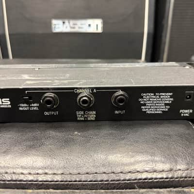 Alesis 3630 Dual-Channel Compressor / Limiter with Gate 1990s - Black image 8