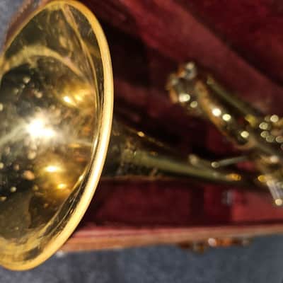Getzen Elkhorn trumpet with case/mouthpiece. USA. Good playing condition. image 5