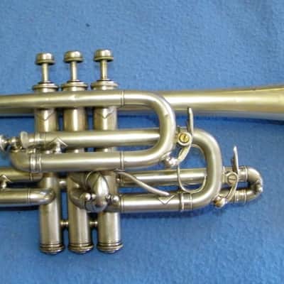 J W York & Sons Perfec-tone Coronet 1915 Silver plated image 4