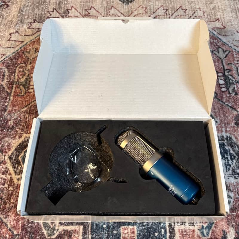 MXL R40 Ribbon Microphone W/ Box! image 1