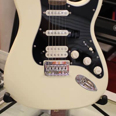 Squier Classic Vibe 70's Stratocaster HSS Hardtail Electric Guitar Olympic White 7lbs 10oz image 1
