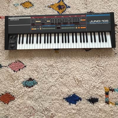 Roland Juno-106 61-Key Programmable Polyphonic Synthesizer - Voice Chip Replaced - Hard Carry Case Included