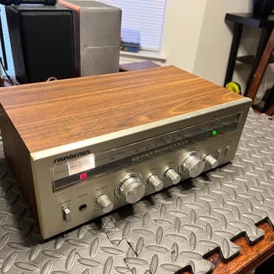 Vintage Soundesign PLL/AM/FM Stereo Receiver 5145 Vintage Stereo Receiver image 2