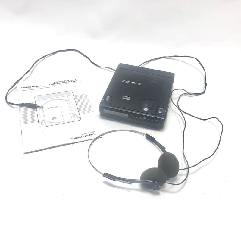 Vintage Tech: Walkman Portable CD Player Realistic CD-3200 / 42-5011 '80s Black image 1