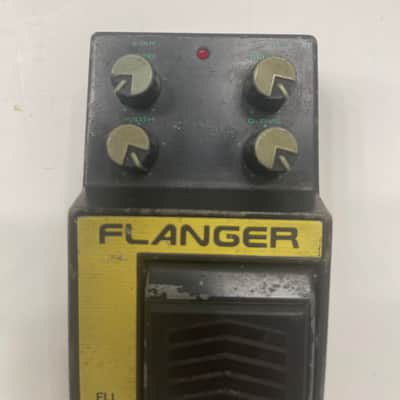 Ibanez FLL Analog Flanger Master Series Vintage Guitar Effect Pedal MIJ Japan image 3