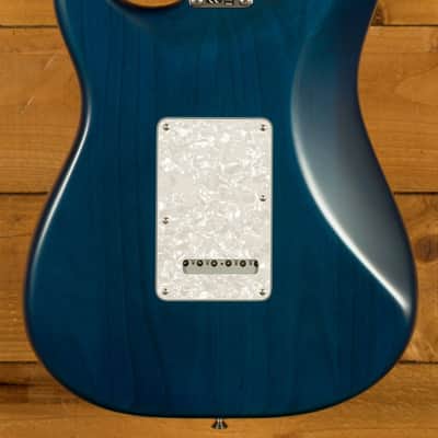 Fender Cory Wong Signature Stratocaster - Rosewood - Sapphire Blue Transparent image 4