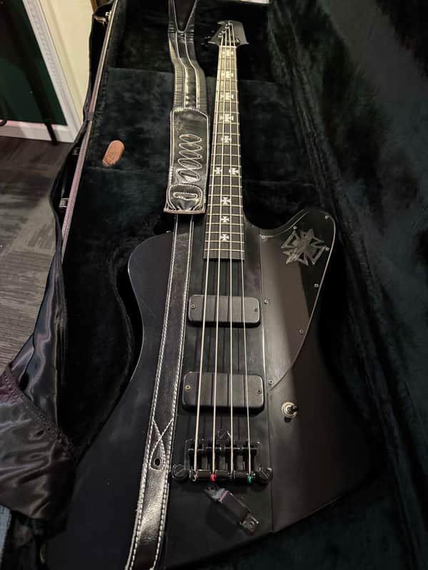 Gibson Blackbird Thunderbird 2000 - Black image 1