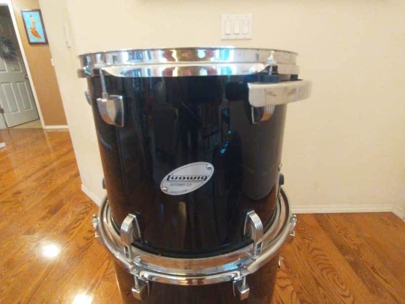 Ludwig Accent series 12 round x 10 inch rack tom gloss black excellent ! image 1