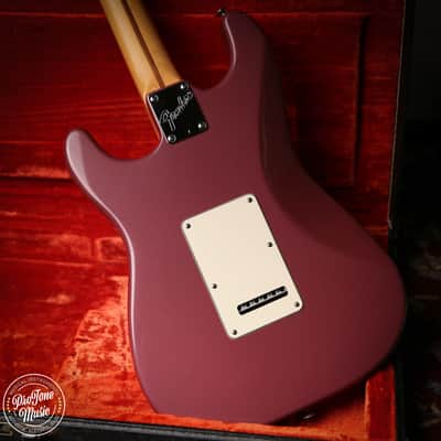 1995 Fender American Stratocaster Matching Headstock Burgundy Mist image 4
