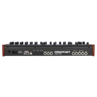 Sequential Prophet Rev2 8 Voice Desktop image 5