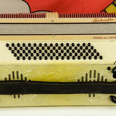 Used Scandalli Silvietto Student Accordion with Case image 4