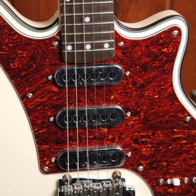 Brian May Guitars BMG Special LE White Electric Guitar image 5