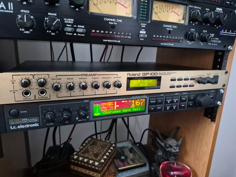 Roland GP-100 Guitar Preamp / Processor | Reverb Canada