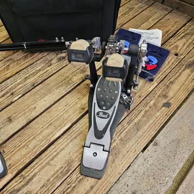 Bass Drum Double Pedal Pearl Eliminator P2002 w/Case USED! RKEMM280726 image 3