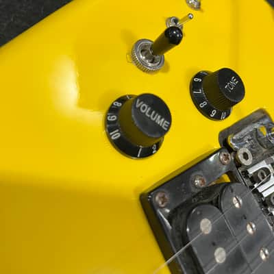 Westone Dimension WE5400 1989 - Yellow image 21