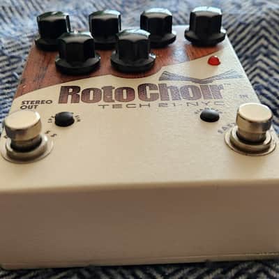 Tech 21 NYC Roto-Choir Leslie Simulator Pedal 2010s USA image 8