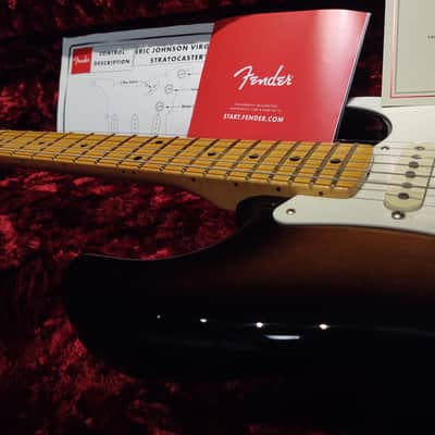 Fender EJ'54 Virginia Stratocaster 2020 - Tow-tone tobacco burst image 9