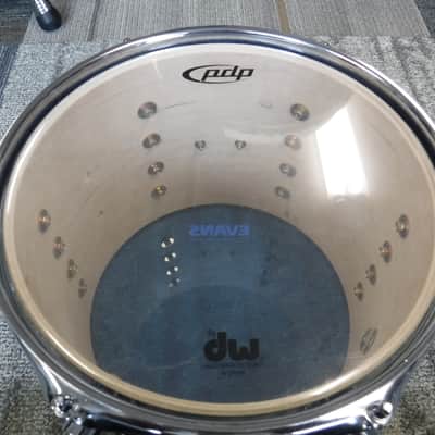PDP Concept Series Maple Suspended Tom, 8x10, Blue Sparkle PDCM0810STBL image 8