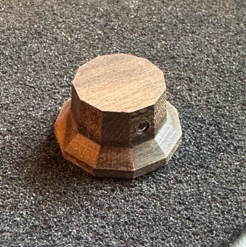 Guilford Ziricote 1122 Facet Cut Volume/Tone potentiometer knob - 1.5mm set Screw / 6mm shaft - 1 Knob image 1