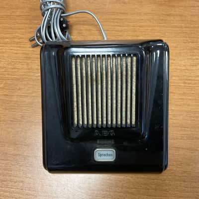 AEG Microphone image 1
