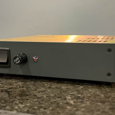 Chandler Limited TG Microphone Cassette with PSU – EMI Abbey Road Inspired Mic Preamp – Studio Owned image 7